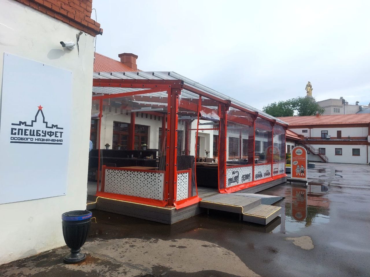 ПВХ шторы для летней террасы кафе в городе Камешково
